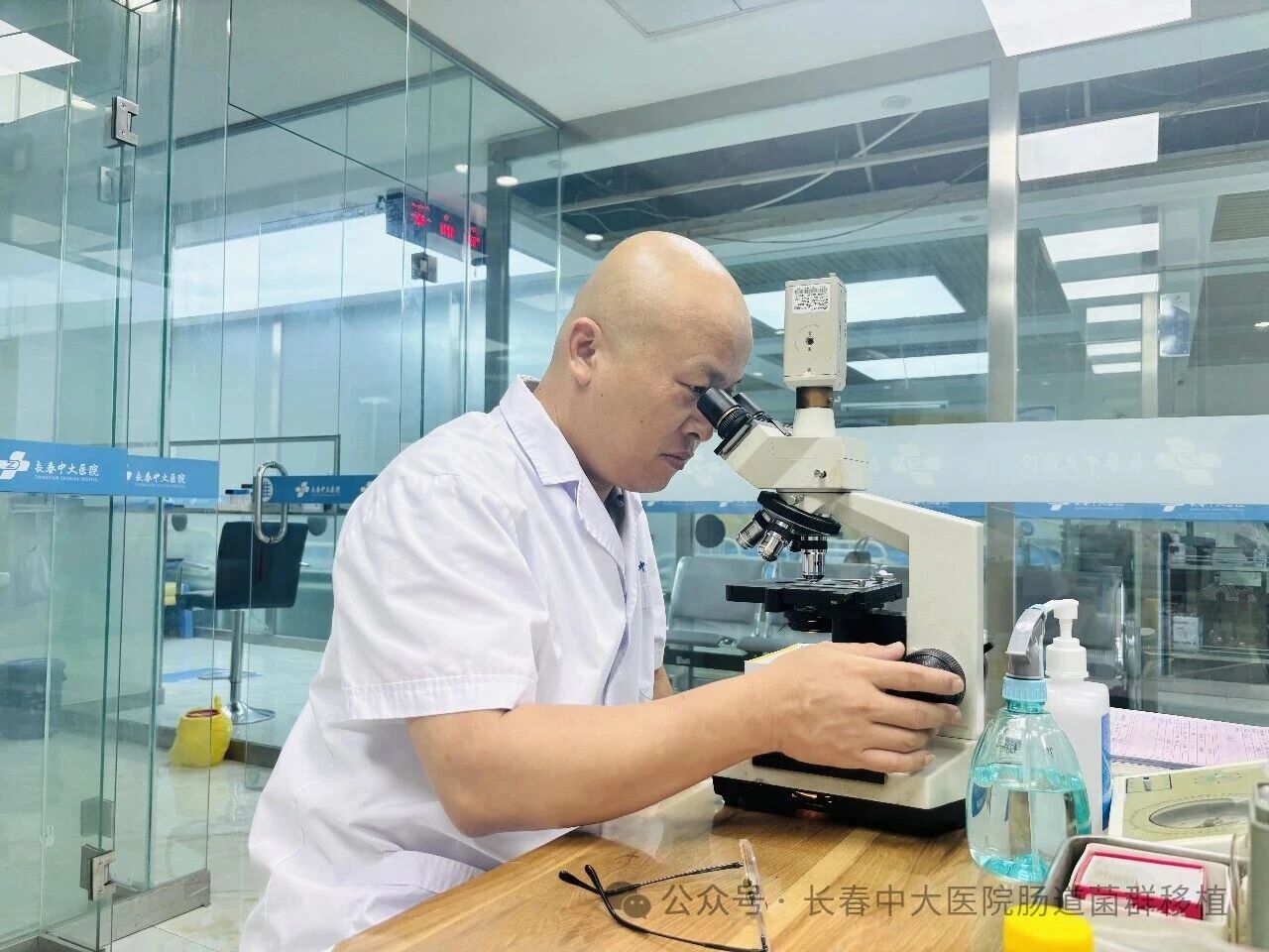 怀化市|高朋磊医师：左手男科临床，右手肠道菌群移植深入研究